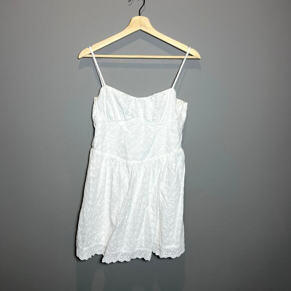 Alter’d State White Eyelet Cotton Short Sundress Size Large - Picture 1 of 8